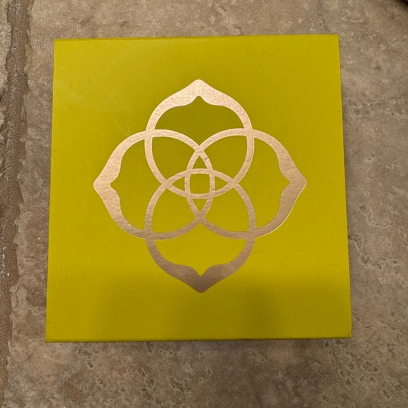 Silver Heart Pendant Necklace - Picture 4 of 5